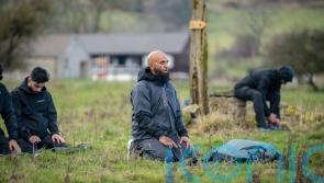 Muslim hiking group founder: Weatherproof prayer mat ‘brilliant’ for community