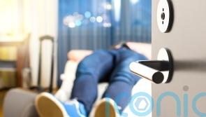 9 jet lag cures for your summer holidays