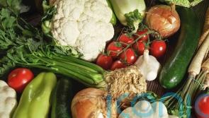 8 vegetables you might not know you can eat raw, from sweet potatoes to Brussels sprouts