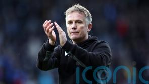 Phil Parkinson hails “colossus effort” as 10-man Wrexham edge past Colchester