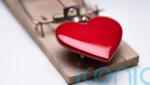 10 red flags that your online date could actually be a romance scammer