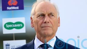 Colin Graves returns to Yorkshire board as non-executive director