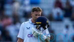 Joe Root rallies England with patient century in fourth Test against India