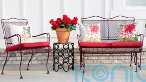 How to clean your garden furniture, patio and windows