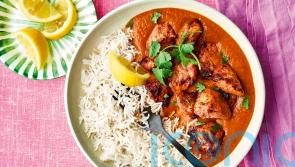 Pinch of Nom’s air fryer chicken tikka masala recipe