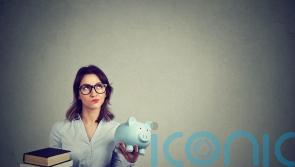 What key money advice would finance experts give to their younger selves?