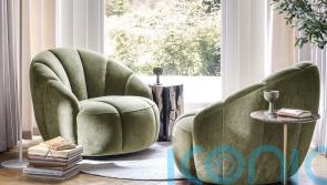 How to work the stylish swivel chair trend