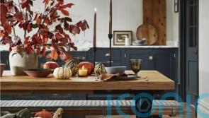 Autumn decor: Tablescaping and doorscaping for stylish seasonal soirees