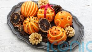 How to add scent to your natural Christmas decorations and wreaths