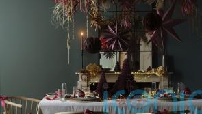 Christmas tablescaping tips for entertaining in style