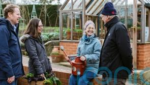 How to set up a community garden