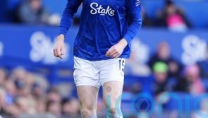 Late Jake O’Brien header earns Everton a draw at home to West Ham