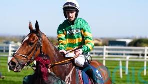 Honesty Policy pounces to deny Regent’s Stroll at Aintree