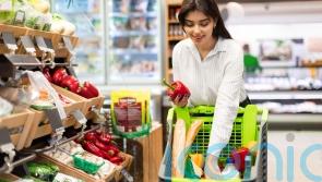 8 smart ways to save on your food shop