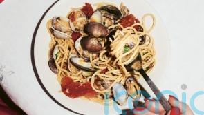 How to make spaghetti alle vongole