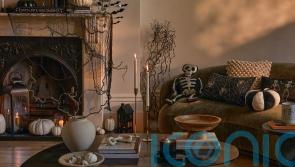9 ways to deck out your haunted house