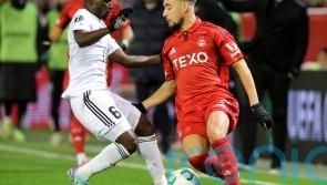 Aberdeen move into top six with dominant win at Dundee