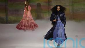 Chlo&eacute; mixes Nineties grunge with the house&rsquo;s soft bohemian aesthetic at Paris Fashion Week