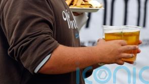 6 ways to avoid the financial burden of doing rounds in pubs