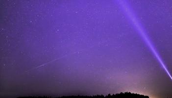 Aliens? Mystery over darting lights in sky over Offaly with locals baffled