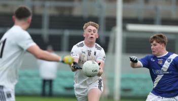 Hungry Clara hold off late Lusk Rally to advance by their finger tips