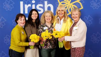 Offaly locals urging community to 'Go all in against cancer this Daffodil Day'