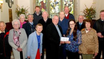PICTURES: Proceeds from Offaly Tractor Run donated to local groups