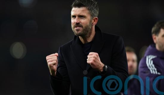 Michael Carrick says Man Utd &lsquo;pulling together&rsquo; despite Jim Ratcliffe comments
