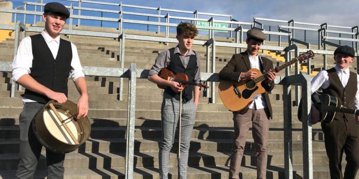 Tullamore students to broadcast Bloody Sunday 1920 on Young Wolfe Tones live this Friday