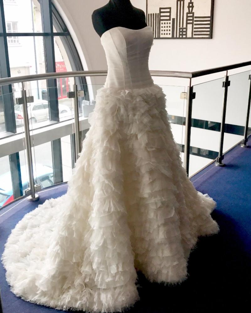 Midlands Simon hosts annual bridal and occasion wear extravaganza