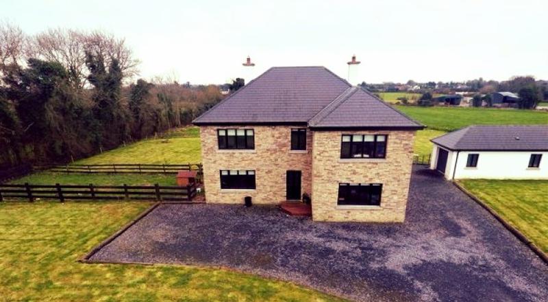 PROPERTY IN FOCUS: A big beautiful house for surprisingly small price in Offaly