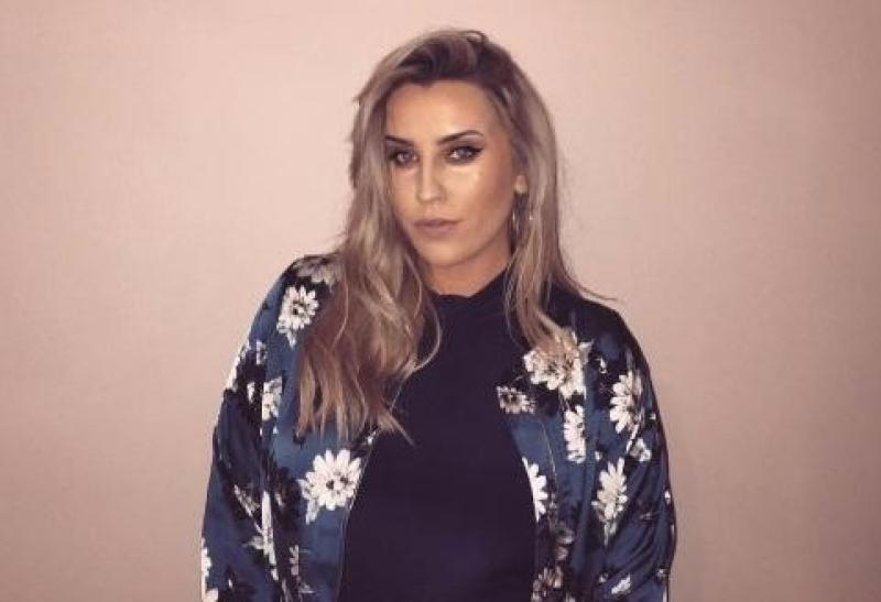Rose of Tralee Profile 3: Keen photographer Anna excited to 'make'many new friends'