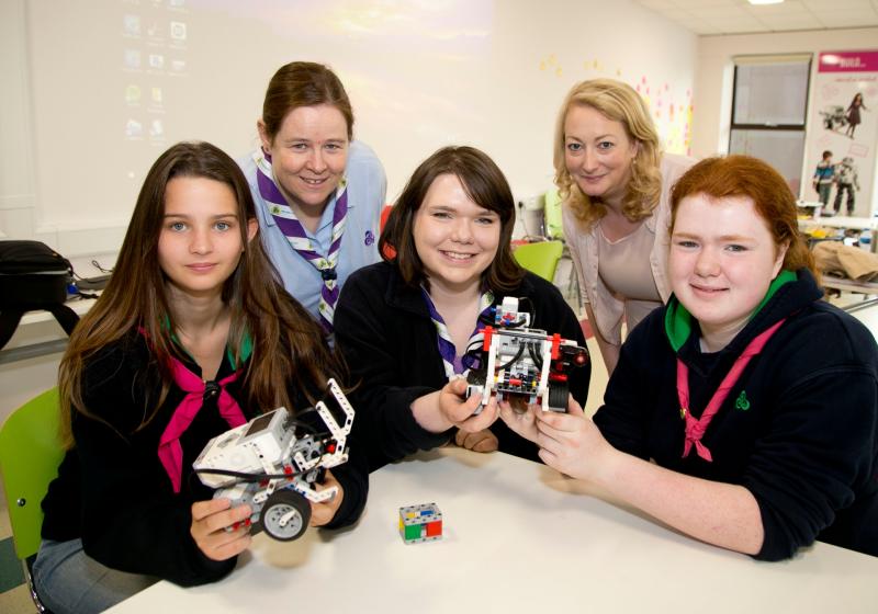 Helen Concannon, Irish Girls Guides, Rosemary Steen, EirGrid, with Irish Girls Guide, Nora-May Pearman Howard, Longford, Aisling and Aoife Guinan from Offaly