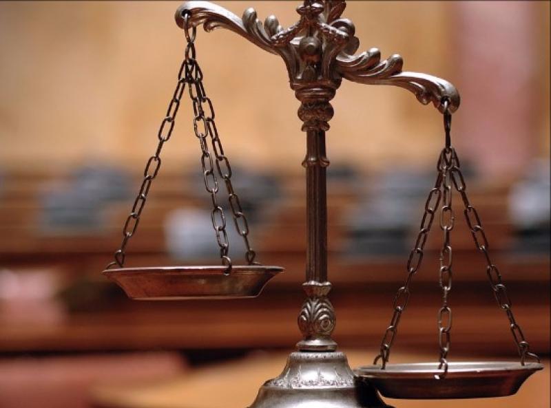 COURTS: Man changes plea and admits having loaded gun in Irish housing estate 