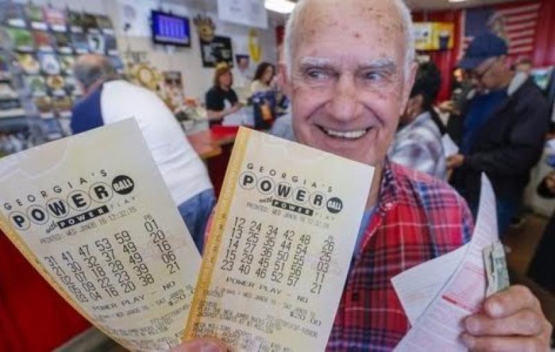 Offaly&rsquo;s American Dream: Is someone about to win &euro;164 million?