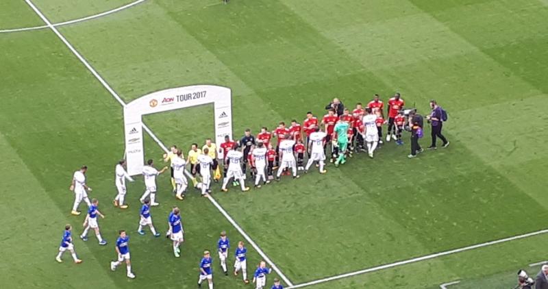 Garda&iacute; seize counterfeit merchandise during Manchester United's Dublin friendly