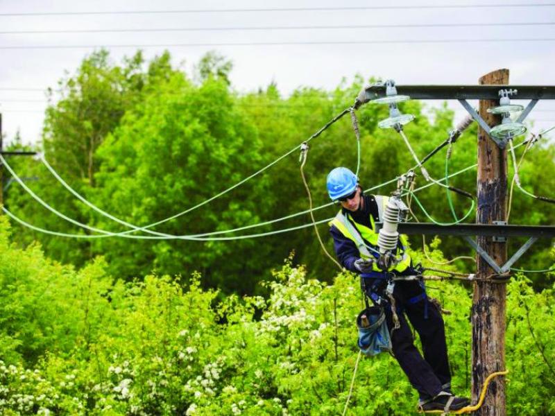 1,560 without power in Offaly after major ESB fault 
