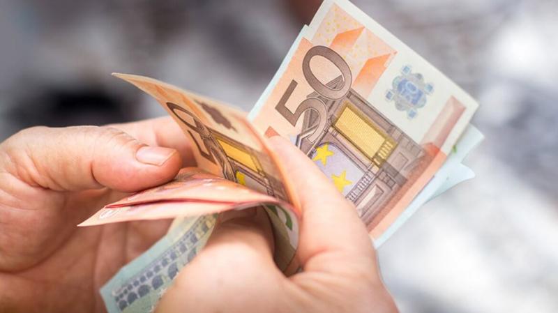 8,900 Offaly people now in receipt of Covid-19 unemployment payment