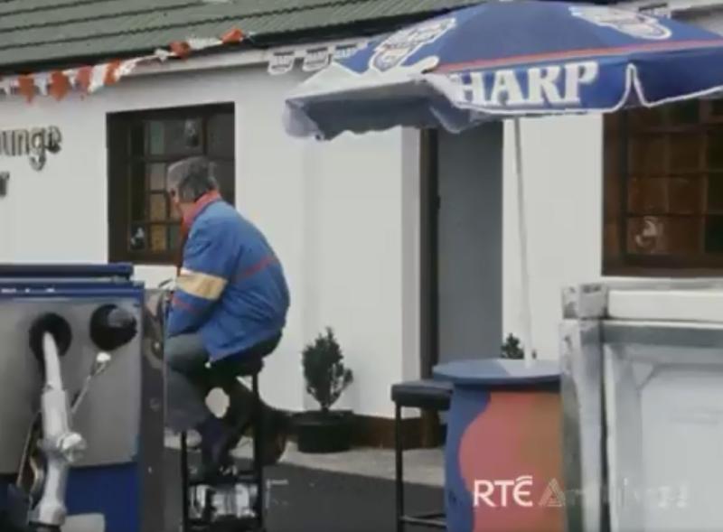 WATCH: The time an Offaly man featured on RTE after he invented the ultimate bar stool