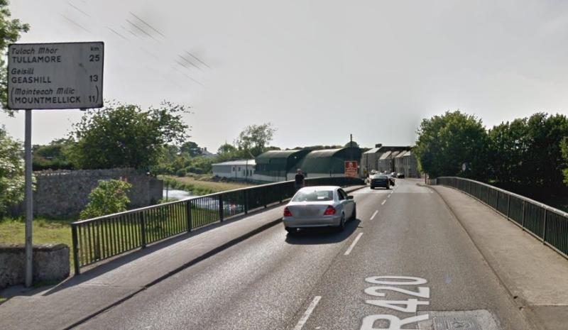 Councillor welcomes road resurfacing of Offaly bridge 
