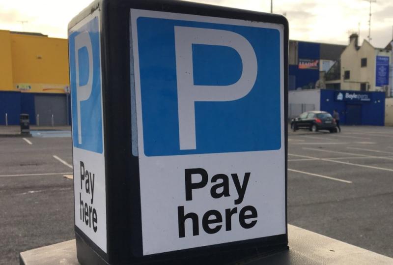 One hour free parking extended for the summer in towns in Offaly