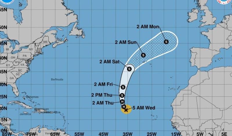 BREAKING: Met Office in the UK issue warnings as Hurricane Helene moves towards Ireland 