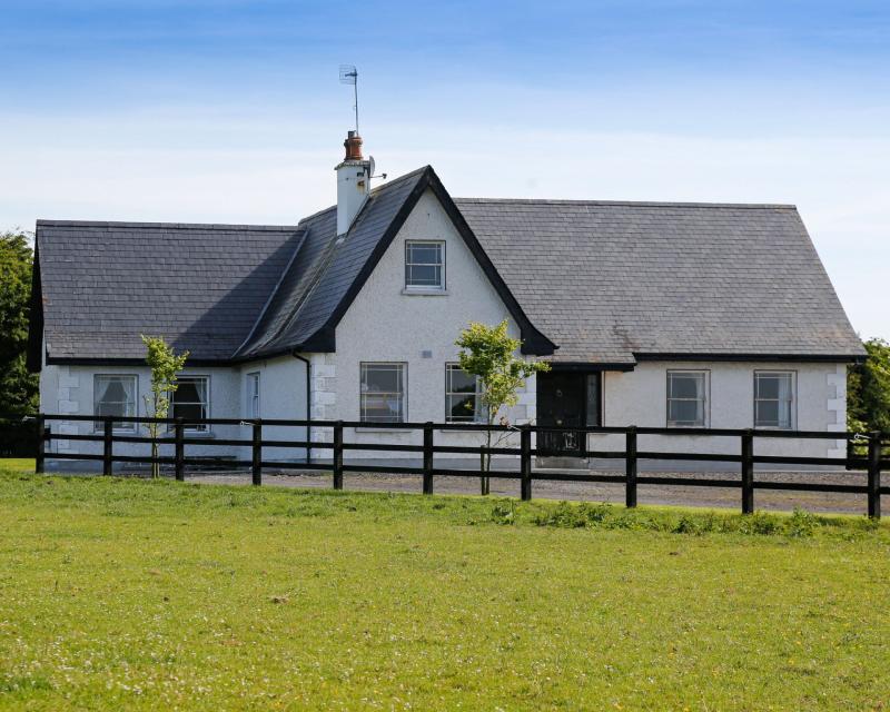 3 5 houses for sale in Offaly for less than €250,000 Offaly Live