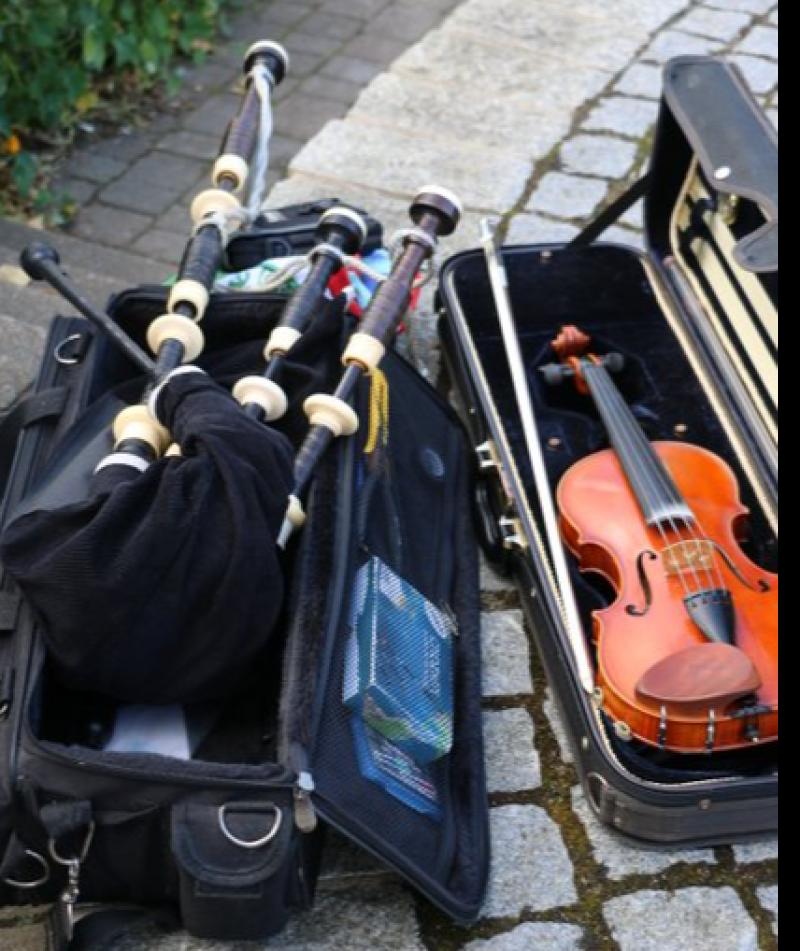 Comhaltas Ceoltóirí Éireann branch in Offaly holding registration evening