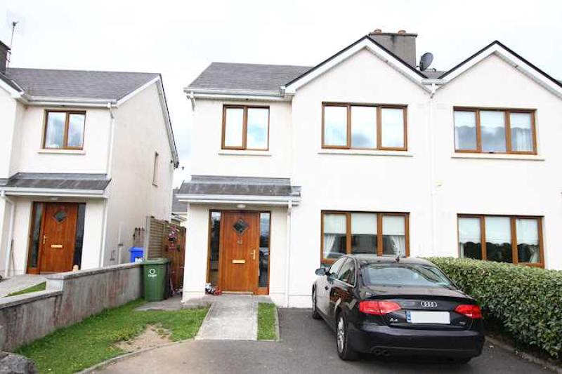 12 - All the Offaly properties going up for sale at BidX1 auction this week 