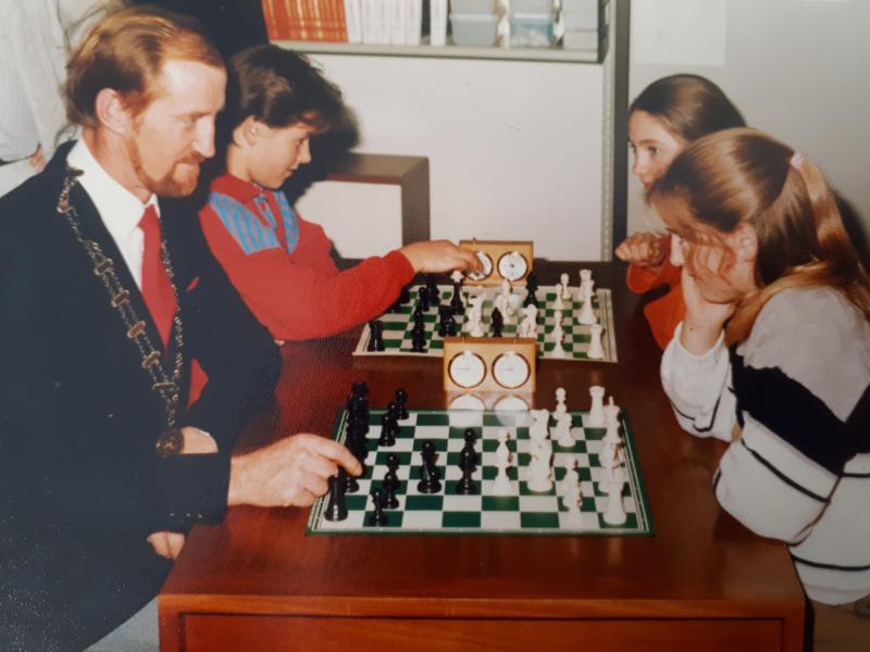 6 - 20 photos of Edenderry from the Offaly Express archives 