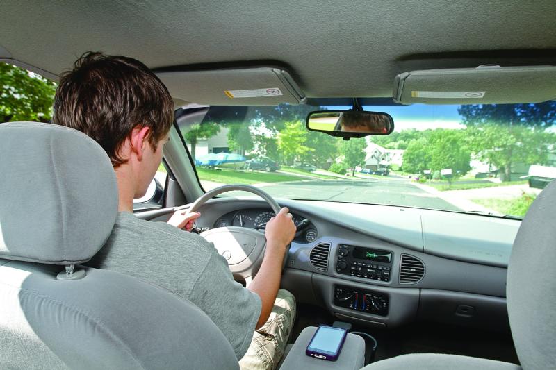 10-week average wait for a driving tests is a priority says Deputy  Lowry