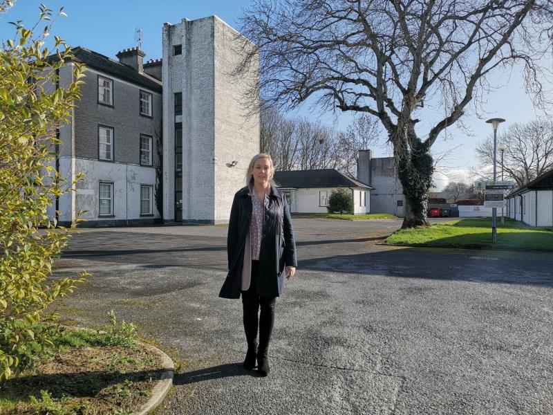 Offaly election hopeful calls for restoration of Midoc services 