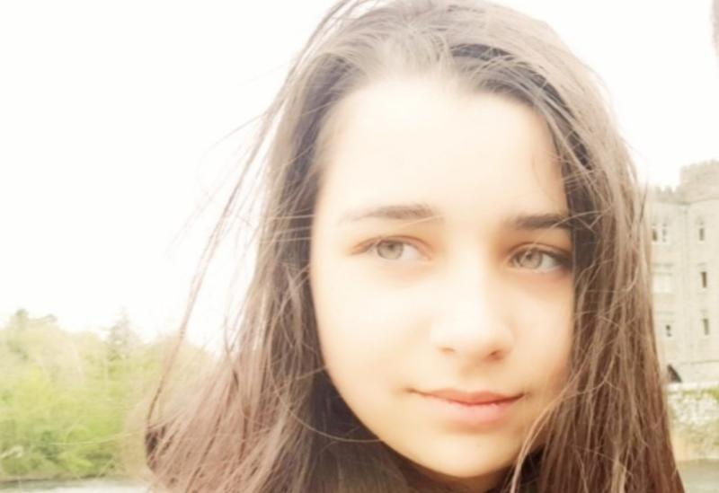Garda search as girl (10) last seen walking to school goes missing 
