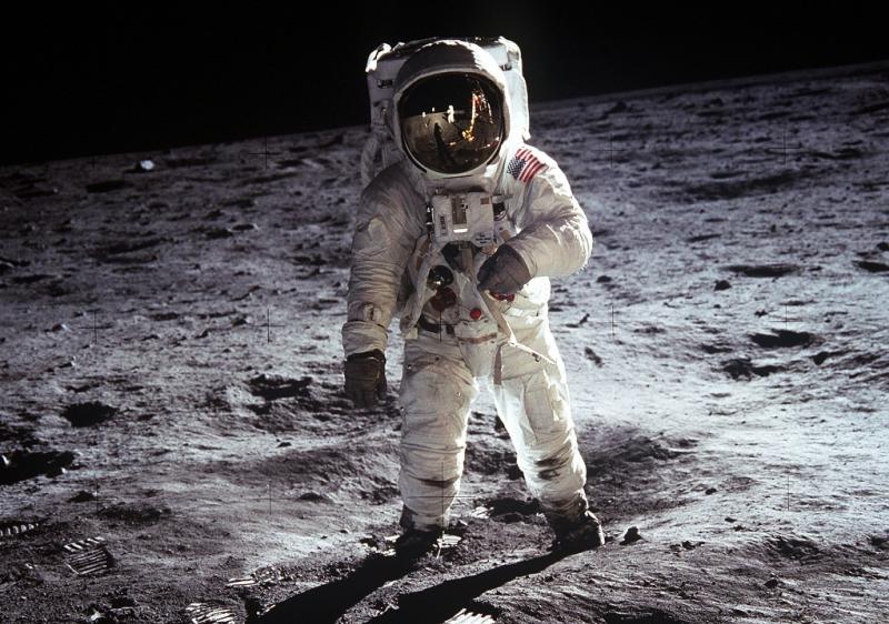 Tullamore Library to join Apollo 11 commemorations 